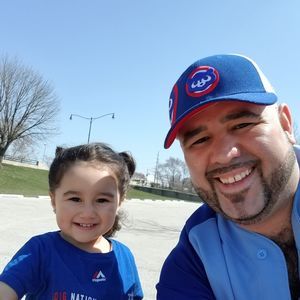 Meet your Posher, Cesar